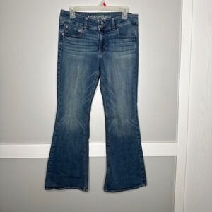American Eagle Artist Jeans Women 10 Short Blue Flare Super Stretch 2609